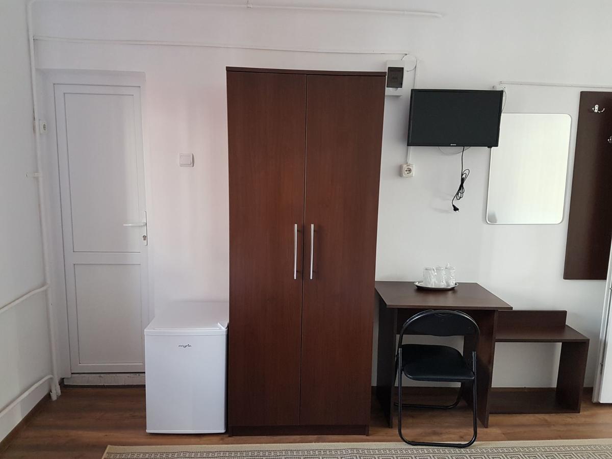 Piete Targuri Si Oboare Apartment Fagaras Ngoại thất bức ảnh